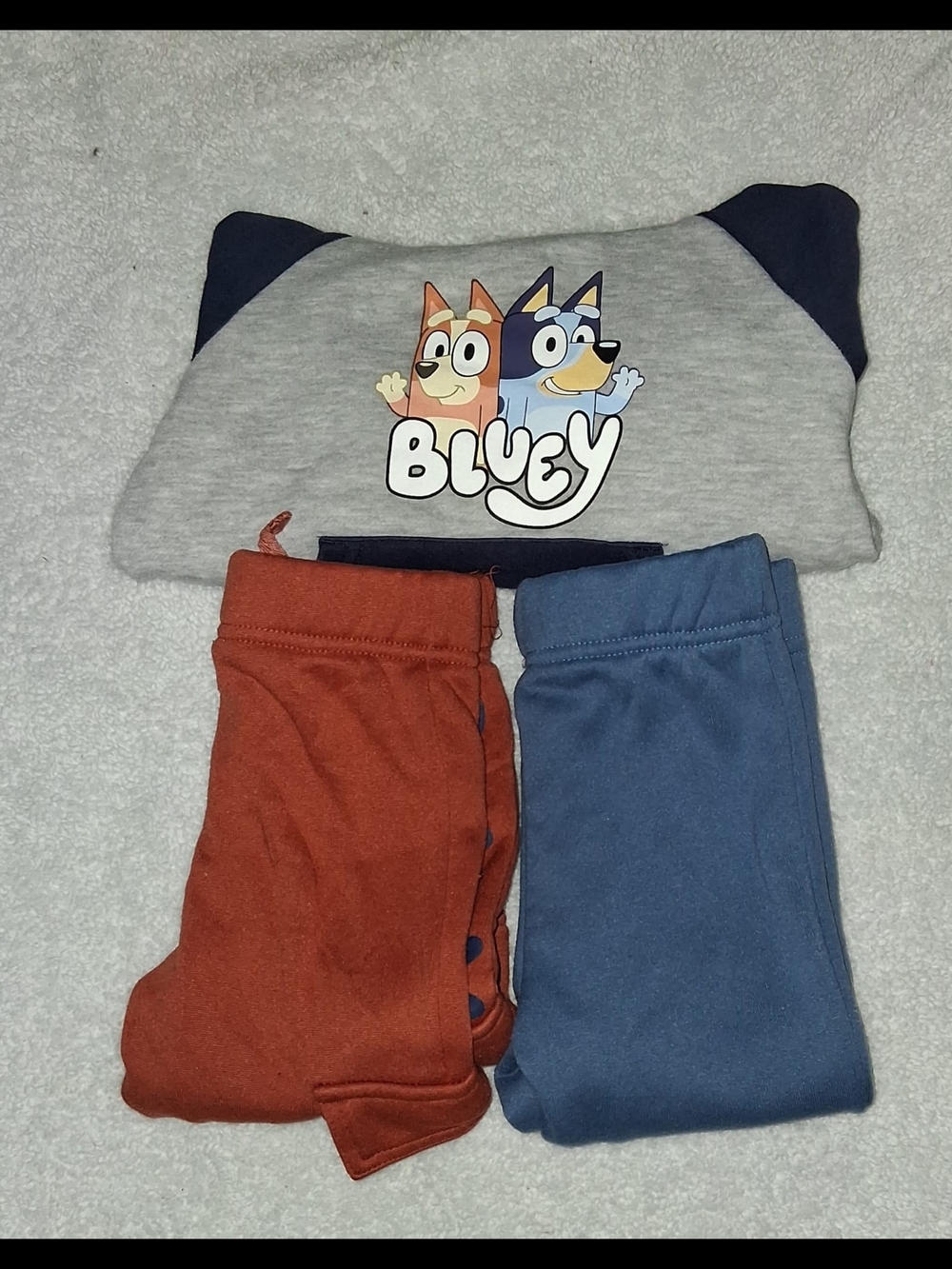 Bluey Kids Pajama Set - Gray Top with Blue & Rust Pants